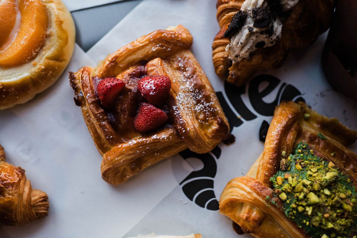 Strawberry and pistachio danishes on Opafe paper